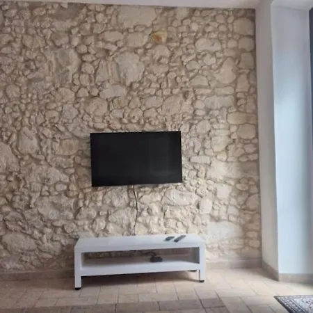 Casa A In Centro Storico Villanova Mios