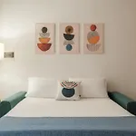 Villanova Casa Indipendente In Centro Storico - Casa Mios דירה