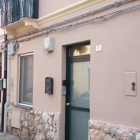 Casa A In Centro Storico Villanova Mios Lejlighed